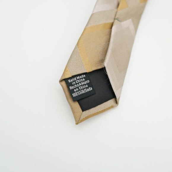 Van Heusen Beige Tan Woven Stain Resistant Geometric‎ Wide Silk Tie - Picture 5 of 7